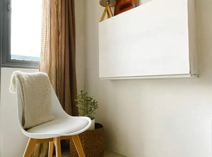 Fame Residences Tower-1 Unit 3207 In Mandaluyong 1 Bedroom W Balcony View